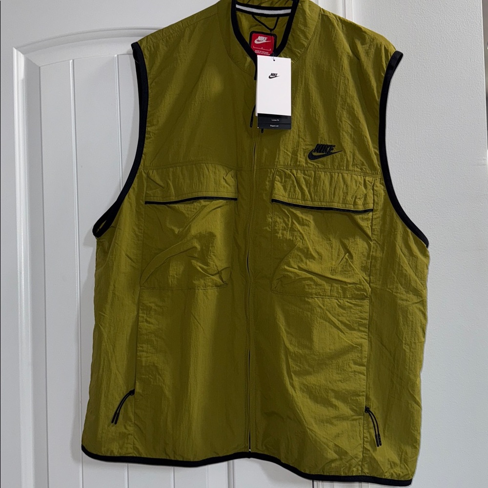 Nike Khaki Green Utility Vest